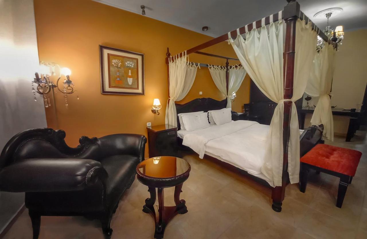Pozar Salt Cave Hotel Spa กาโต ลูตรากี ภายนอก รูปภาพ