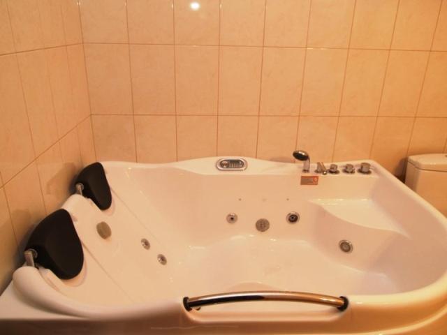 Pozar Salt Cave Hotel Spa กาโต ลูตรากี ห้อง รูปภาพ