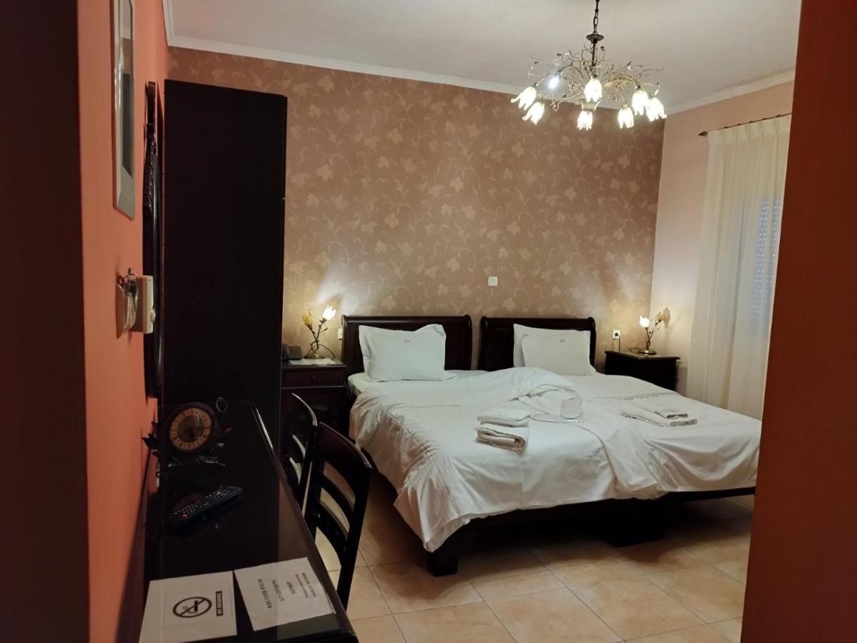Pozar Salt Cave Hotel Spa กาโต ลูตรากี ภายนอก รูปภาพ