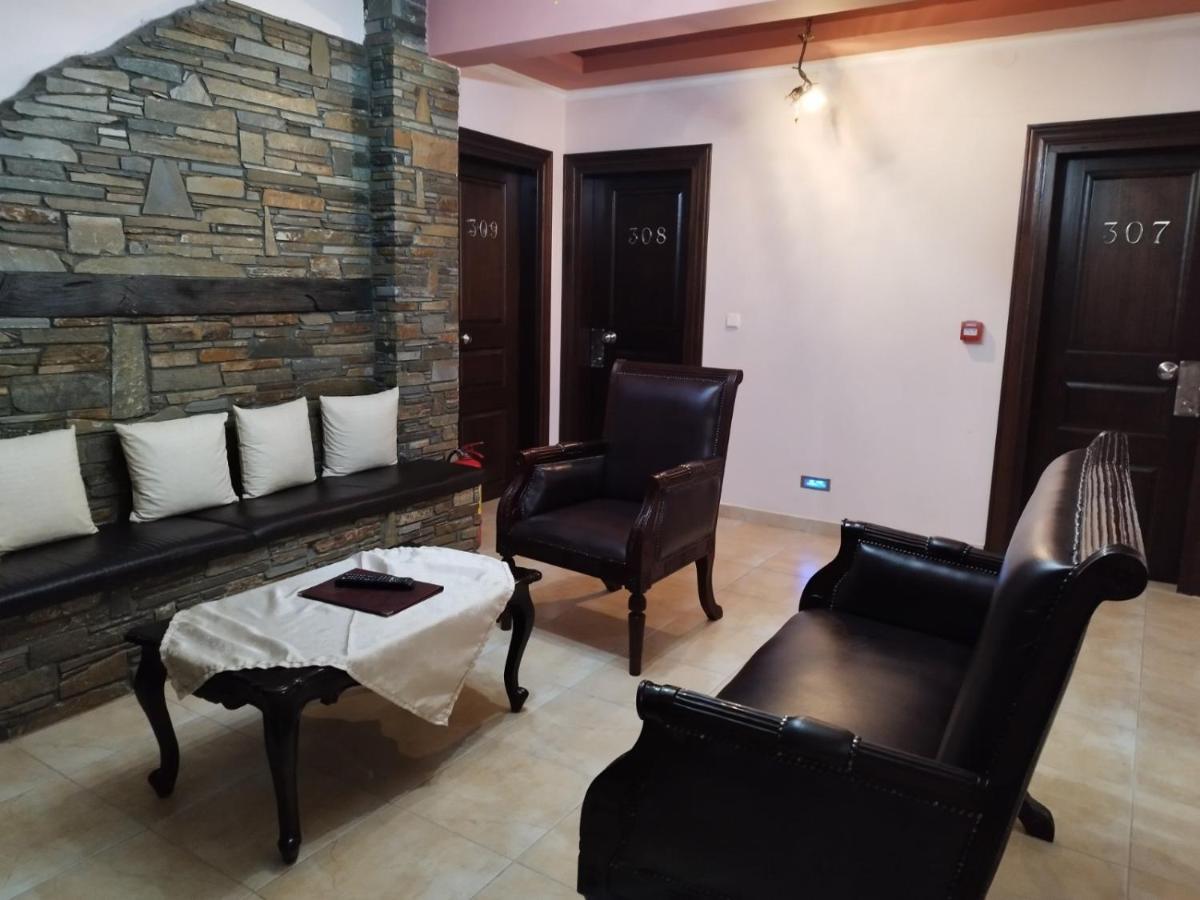 Pozar Salt Cave Hotel Spa กาโต ลูตรากี ภายนอก รูปภาพ