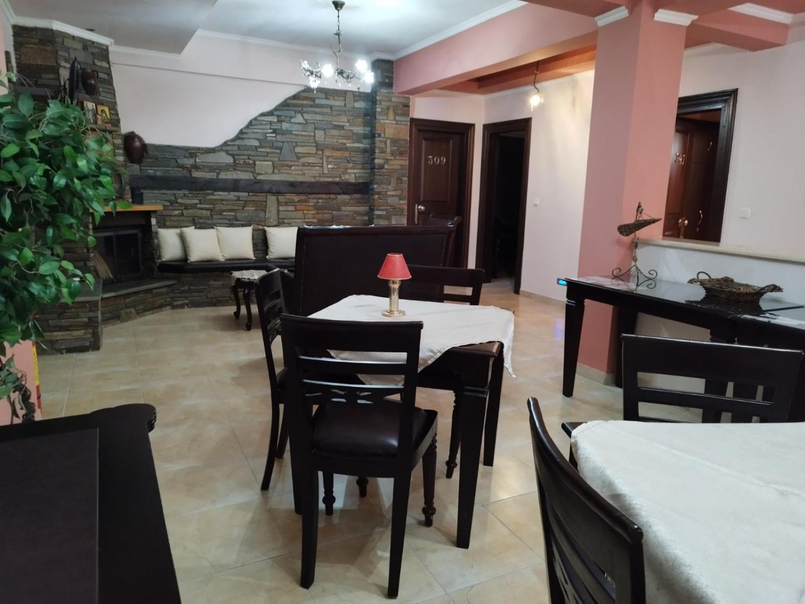 Pozar Salt Cave Hotel Spa กาโต ลูตรากี ภายนอก รูปภาพ