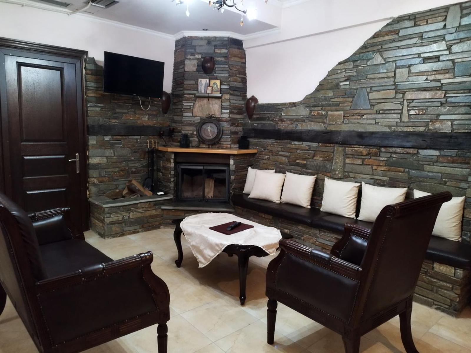 Pozar Salt Cave Hotel Spa กาโต ลูตรากี ภายนอก รูปภาพ
