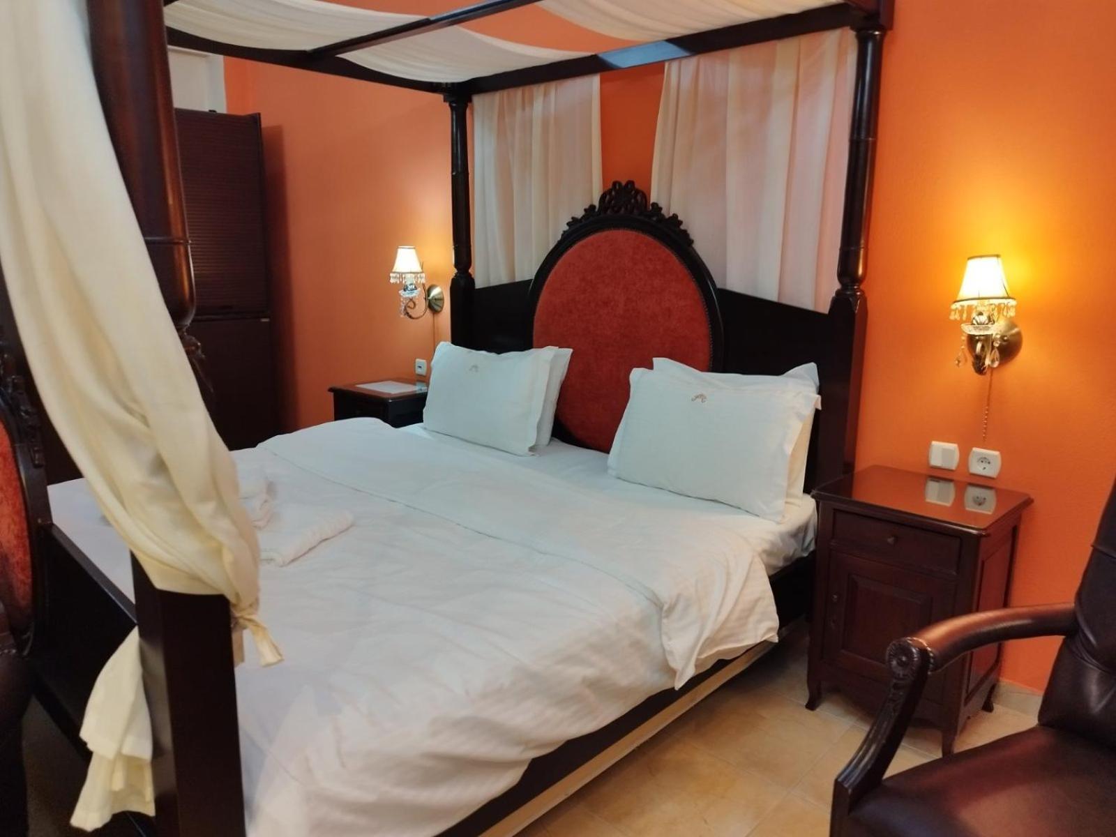Pozar Salt Cave Hotel Spa กาโต ลูตรากี ภายนอก รูปภาพ